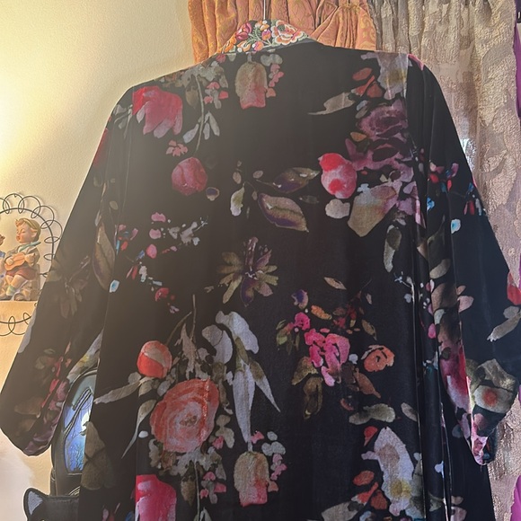 JOHNNY WAS Velvet Kehlani Reversible Kimono Size Small - Picture 12 of 16